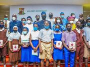 Makinde begins distribution of over 2.7 million exercise books to Oyo students
