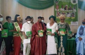 How Fayemi’s Aide Behaved to Dein of Agbor at Launching of SSS Tourism Education Books in Asaba