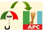 Muraina, Omodewu, Alli Receive 18,000 PDP Members To APC in Oyo