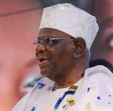 Sen. Alli celebrates Bashorun Kola Daisi @ 93