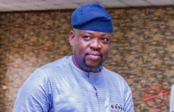 Engr. Idris Celebrates Oyo APC Assistant Secretary on Birthday
